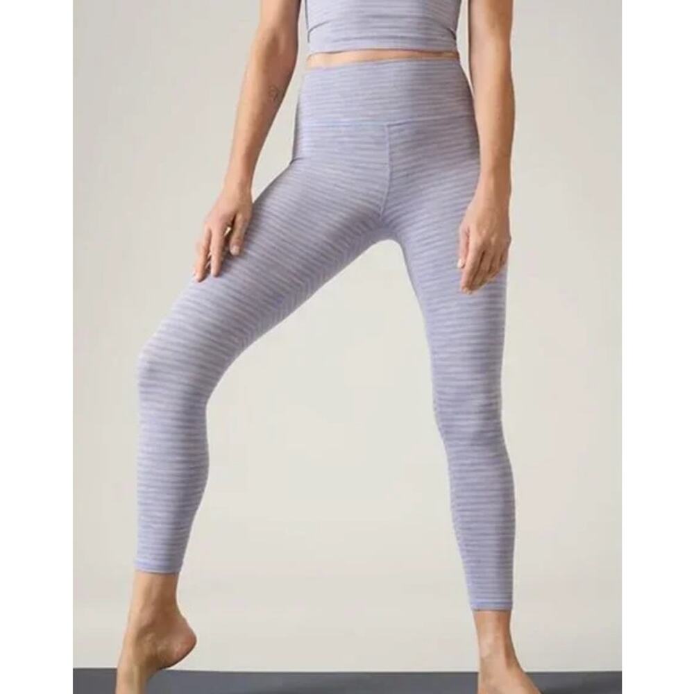 ATHLETA Transcend Textured 7/8 Tight Swallowtail Nova Lavender Yoga Women's XS